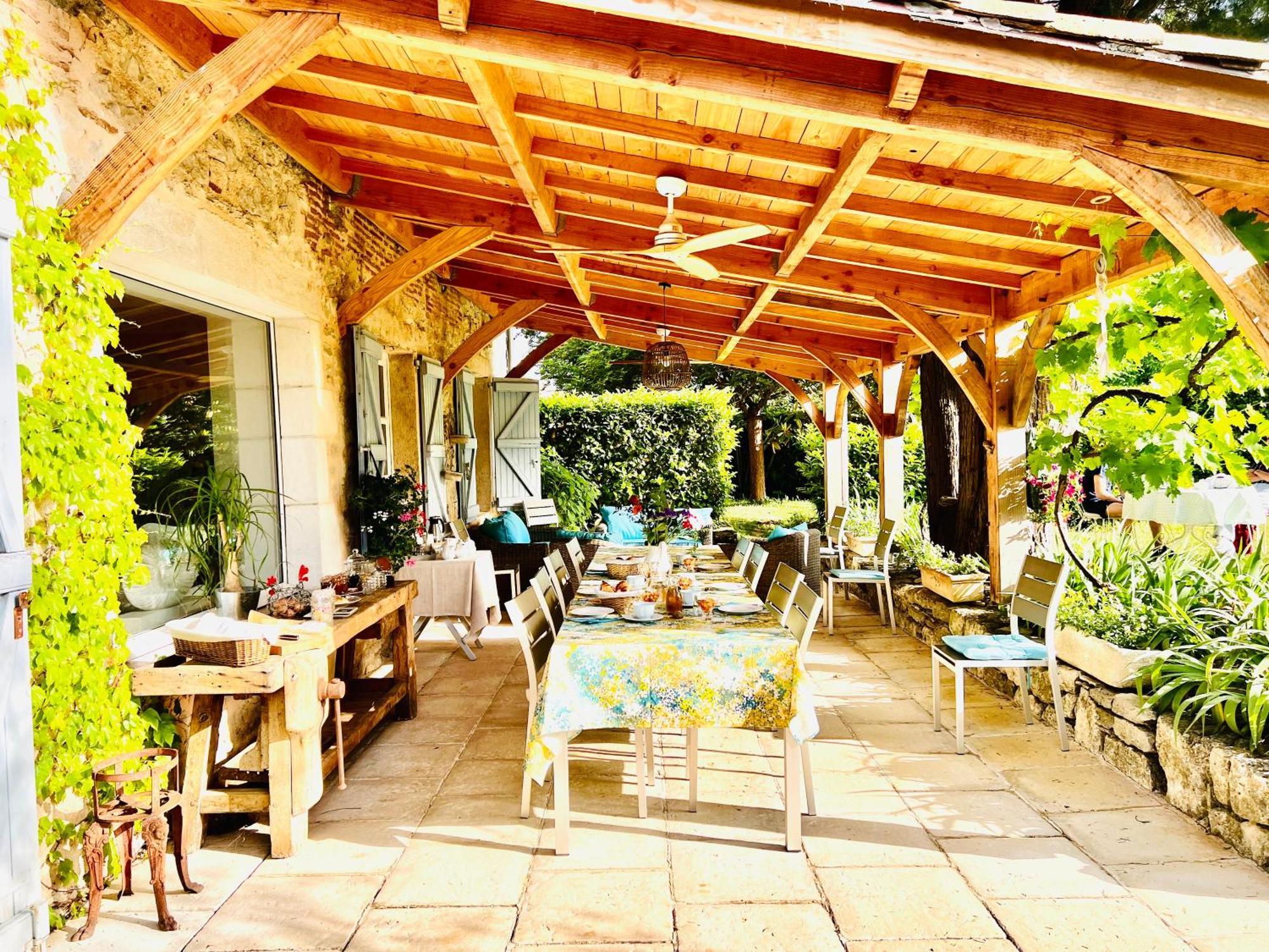 Bed and Breakfast Le Relais Des Anges Меркюе Экстерьер фото