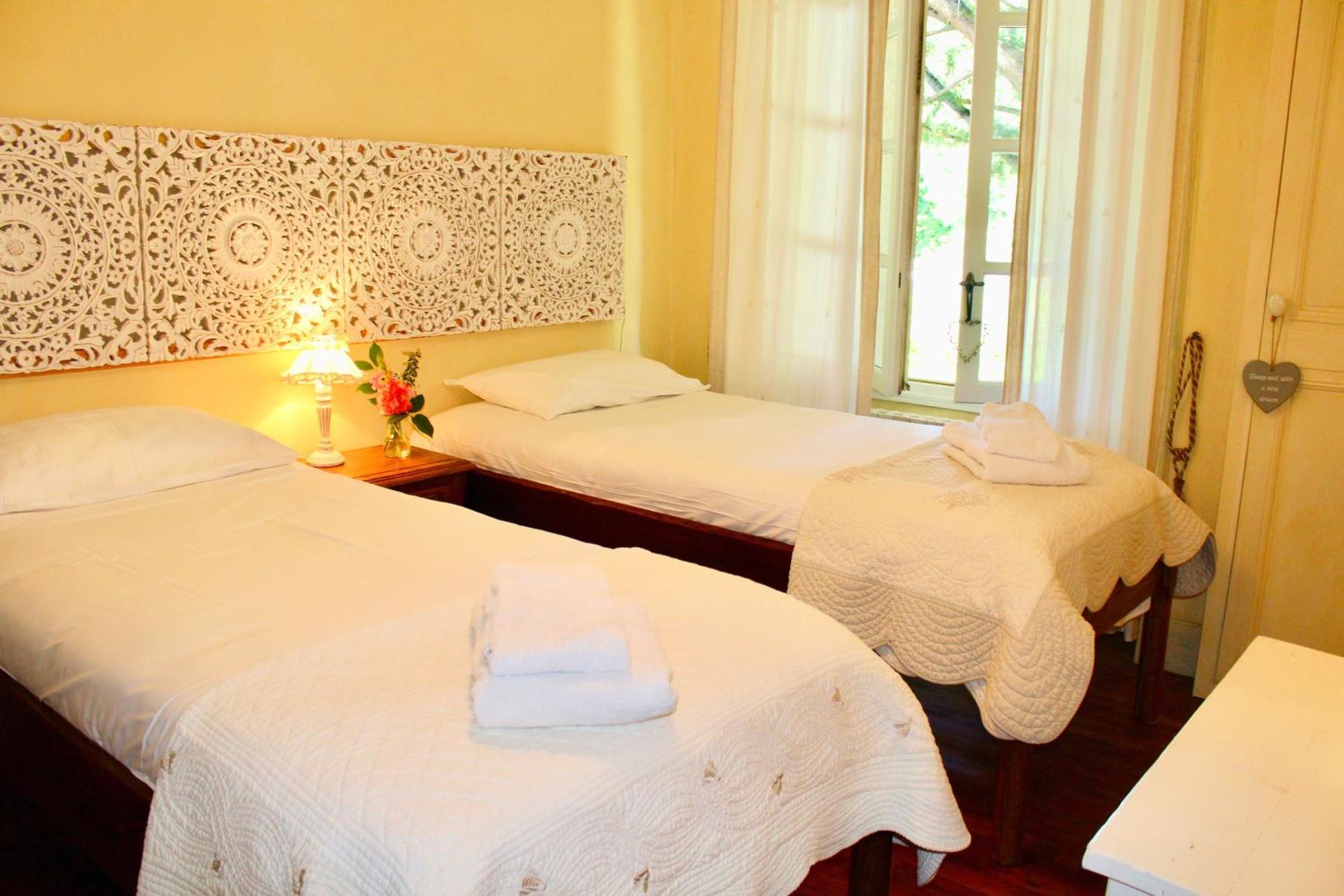 Bed and Breakfast Le Relais Des Anges Меркюе Экстерьер фото